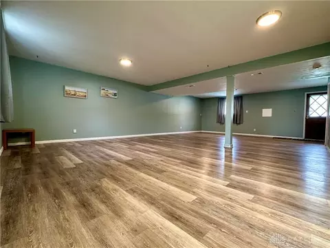 2253 E Whipp Rd, Kettering, OH 45440 photo 32