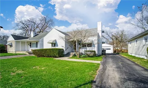 2621 Delmonte Ave, Dayton, OH 45419