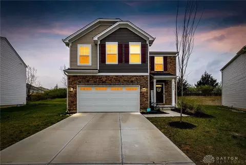 2809 Pine Leaf Ct, Hamilton, OH 45013