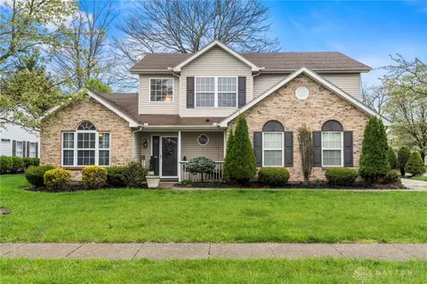 815 Plover Ln, Clayton, OH 45315
