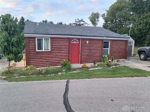 1982 Hatfield Rd, Lebanon, OH 45036
