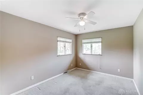 816 Schrubb Dr, Kettering, OH 45429 photo 20
