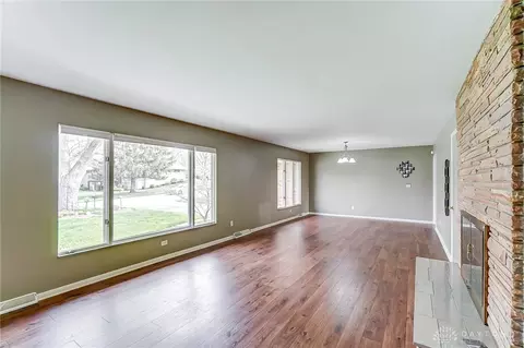 816 Schrubb Dr, Kettering, OH 45429 photo 6