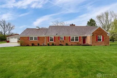 80 S Diamond Mill Rd, Clayton, OH 45315