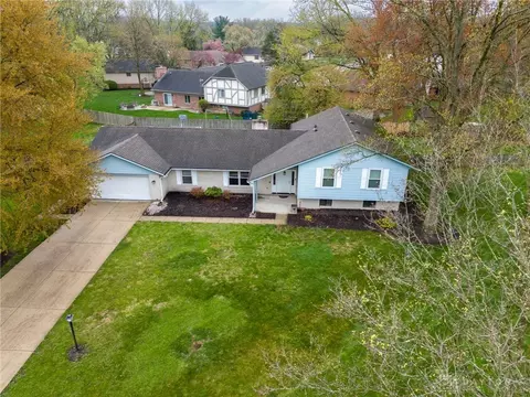 1684 Brookgreen Ct, Dayton, OH 45458