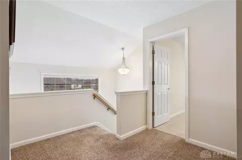 280 Diamond Dr, Centerville, OH 45458 photo 42