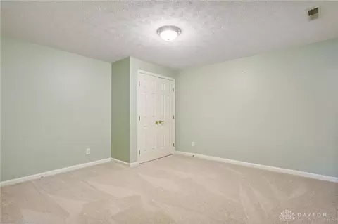 280 Diamond Dr, Centerville, OH 45458 photo 26