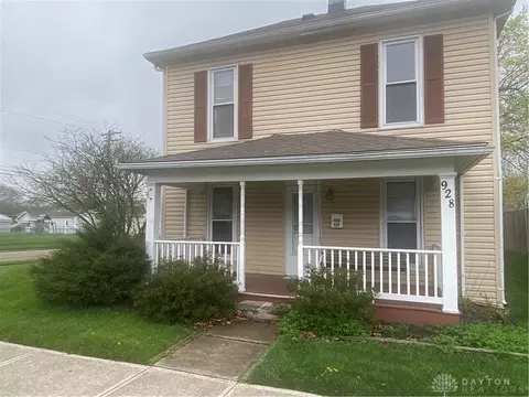 928 S Mulberry St, Troy, OH 45373