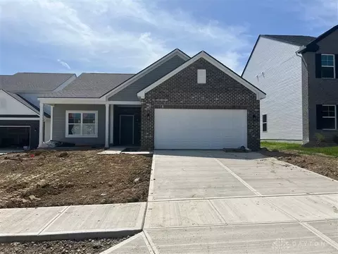 6267 Fallsgold Dr, Clayton, OH 45315