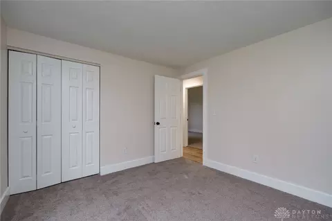 3795 Springfield Jamestown Rd, Springfield, OH 45502 photo 14