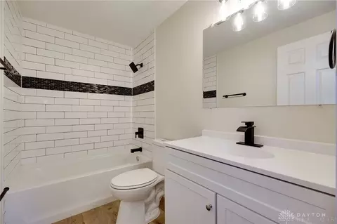 3795 Springfield Jamestown Rd, Springfield, OH 45502 photo 12