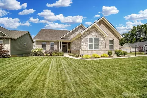 9968 Rothschild Ct, Dayton, OH 45458