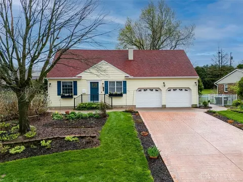 509 N Stadium Dr, Xenia, OH 45385