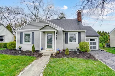 67 Martha Ave, Centerville, OH 45458