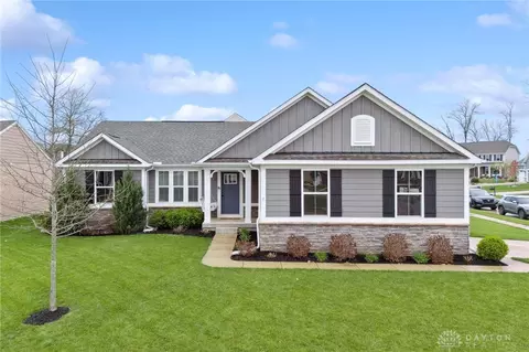 1725 Wandering Stream Way, Centerville, OH 45458