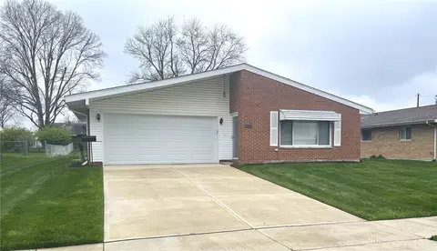 2733 Horstman Dr, Dayton, OH 45429