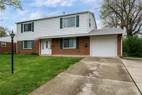1602 Valdosta Dr, Cincinnati, OH 45246