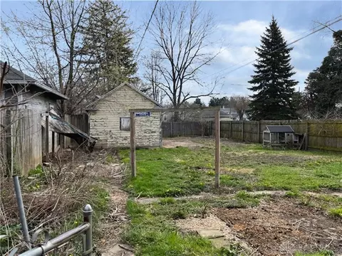312 N Clairmont Ave, Springfield, OH 45503 photo 5