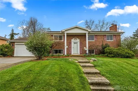 4417 Clarendon Dr, Kettering, OH 45440