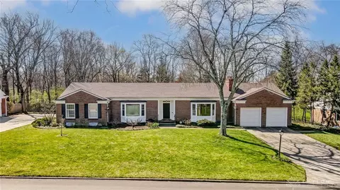 538 Elderwood Rd, Kettering, OH 45429