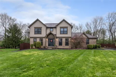 50 Stonebrook Ct, Springboro, OH 45066