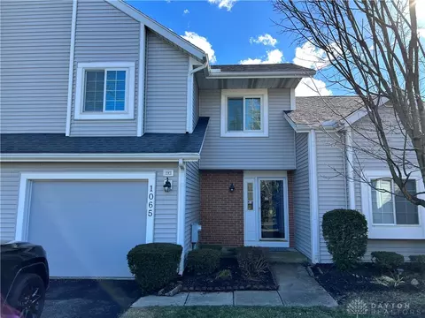 1065 Bay Harbour Cir, Dayton, OH 45458