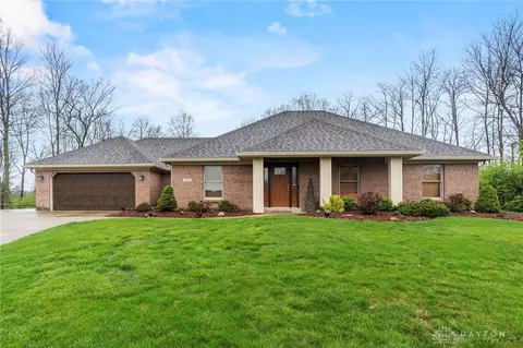 2803 Torrey Pnes, Dayton, OH 45431