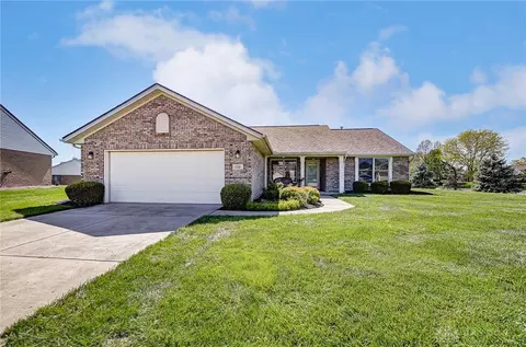 1211 Mals Way, Miamisburg, OH 45342