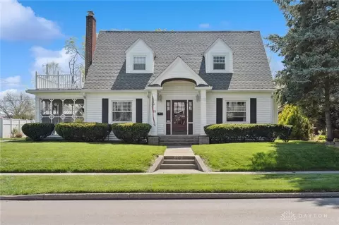 10 W Xenia Dr, Fairborn, OH 45324