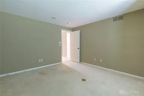 Bedroom - 4517 Troon Trl, Kettering, OH 45429 photo 2 of 5