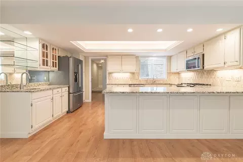 Kitchen - 4517 Troon Trl, Kettering, OH 45429 photo 1 of 7