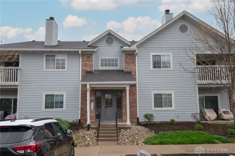 6631 Hedington Sq #6631-4, Dayton, OH 45459