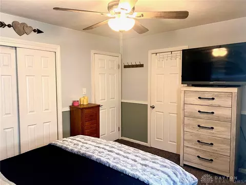 1521 Dutchess Ave, Dayton, OH 45420 photo 13