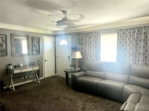 1521 Dutchess Ave, Dayton, OH 45420 photo 9