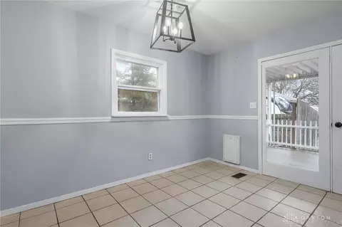 2430 Maple Dr, Beavercreek, OH 45301 photo 18