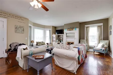 929 S Center St, Springfield, OH 45506 photo 18