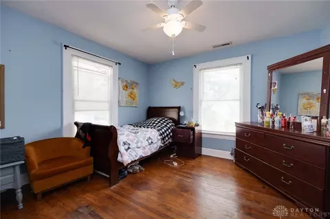 929 S Center St, Springfield, OH 45506 photo 32