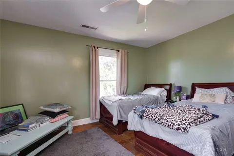 929 S Center St, Springfield, OH 45506 photo 25