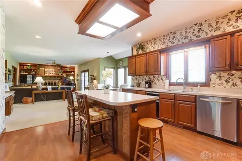 8601 Glen Eagles Ct, Springboro, OH 45066 photo 10