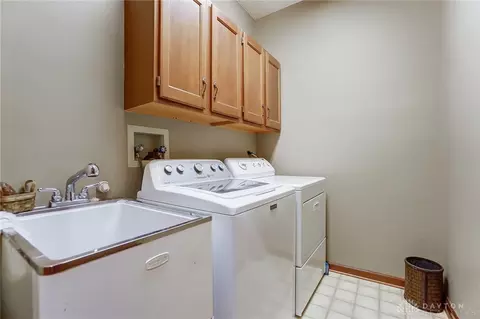 8601 Glen Eagles Ct, Springboro, OH 45066 photo 18