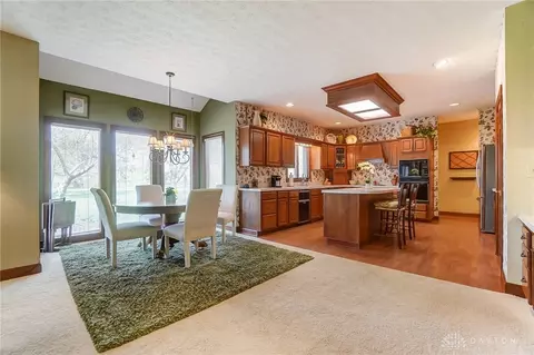 8601 Glen Eagles Ct, Springboro, OH 45066 photo 14
