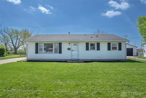 2660 Onaoto Ave, Dayton, OH 45414