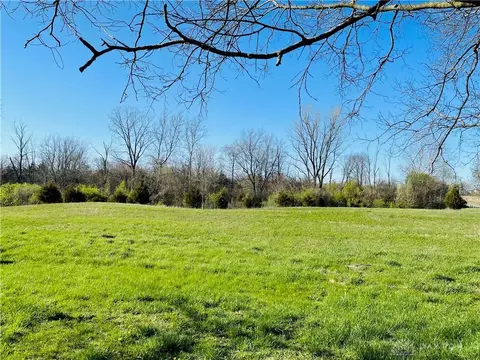 1528 Hollansburg Richmond Rd, New Paris, OH 45347