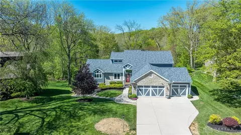 251 E Stonequarry Rd, Vandalia, OH 45377