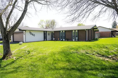 7540 Arundel Rd, Dayton, OH 45426