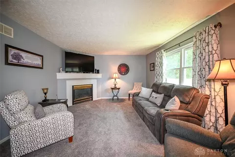 8198 Nightshade Dr, Maineville, OH 45039 photo 19