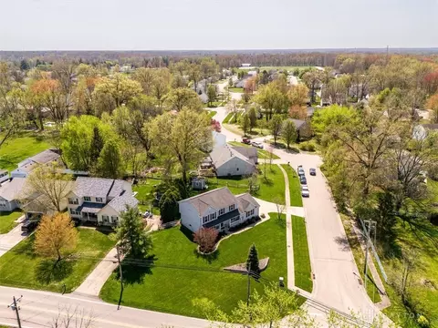 8198 Nightshade Dr, Maineville, OH 45039 photo 5