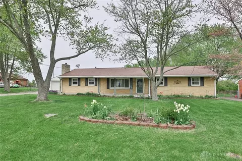 4724 Fisher Rd, Franklin, OH 45005