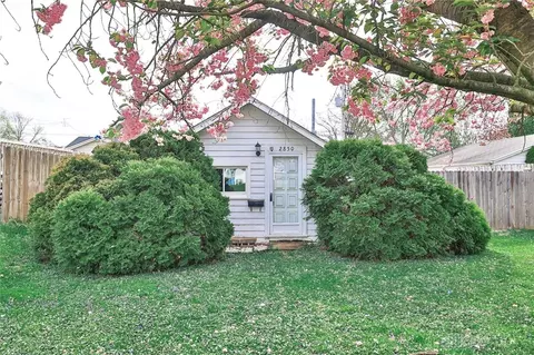 2850 Kingston Ave, Dayton, OH 45420