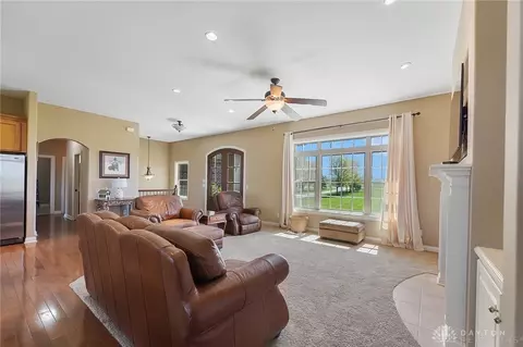 4080 E Centerville Rd, Spring Valley, OH 45370 photo 11